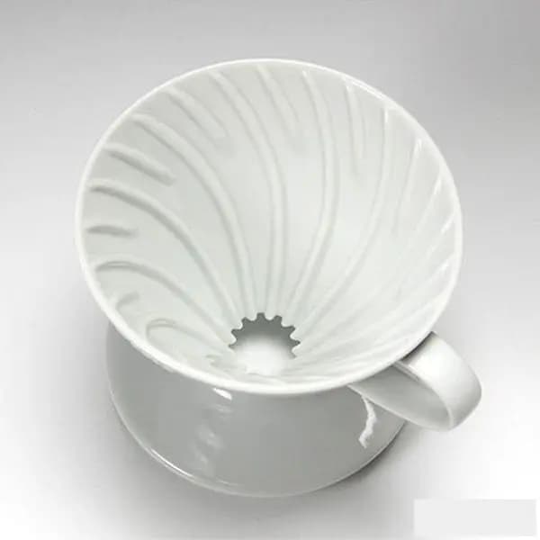 V60 02 SERAMIK DRIPPER BEYAZ