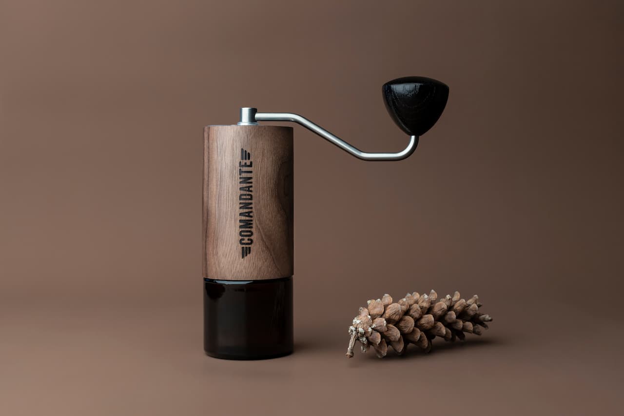 COMANDANTE C40 Nitro Blade VIRGINIA WALNUT MK4